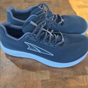 Altra Escalante 4 Road Running Shoes